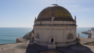 Cúpula amarilla de la Catedral de Cádiz