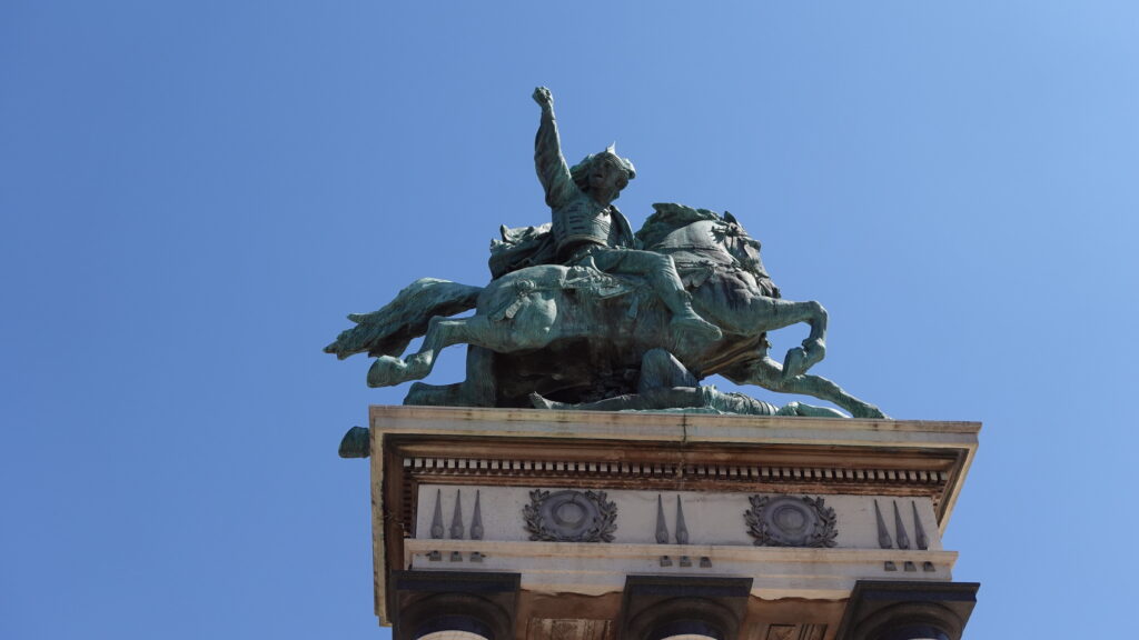 Estatua de Vercingetorix en Clermont-Ferrand