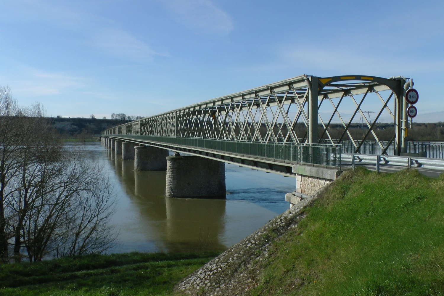 Montsoreau